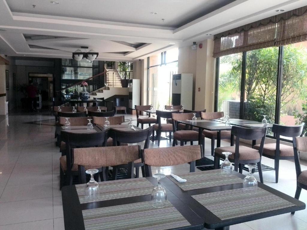 Hotel Ariana Bauang Kültér fotó